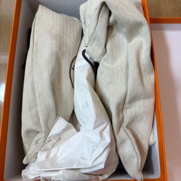 Hermes Paris loafers Stickers Still Attached Women’s Mint Condition - Picture 12 of 15